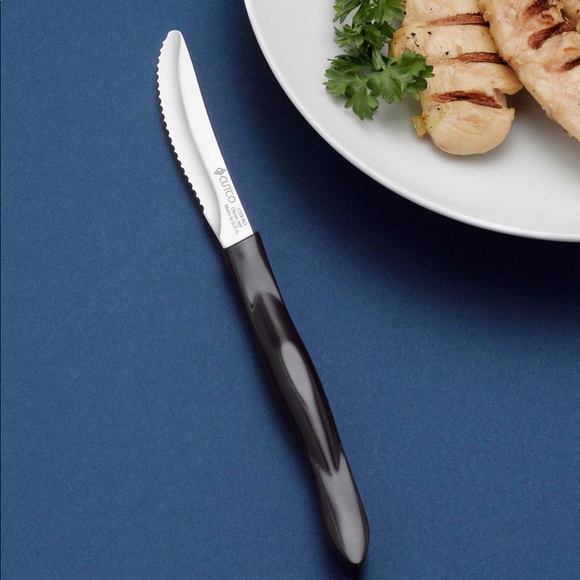 6 Cutco Table Knives - Picture 6 of 7